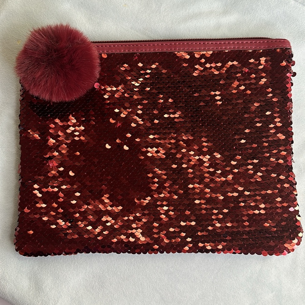 🧰 ULTA COLLECTION | BURGUNDY SEQUIN MAKEUP BAG WITH POM POM